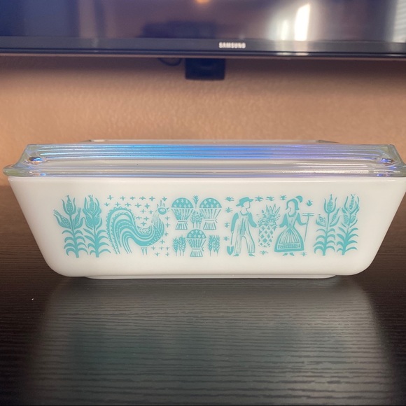 Pyrex Other - PYREX vintage 1.5 quart dish with lid #503 & #503C
